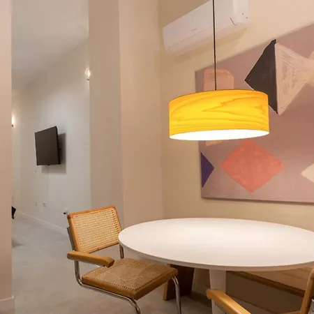 Osito Hub - L'Explorador Andres Apartment Valencia Exterior photo